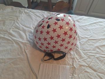 Leuke fietshelm Coconuts.  beschikbaar voor biedingen
