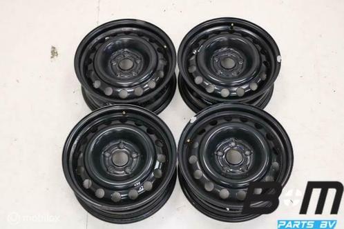 Set 16 inch stalen velgen VW Passat B6 / A4 8E, Autos : Pièces & Accessoires, Pneus & Jantes, Utilisé