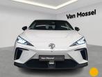 MG MG4 64 kWh Luxury, Auto's, MG, Automaat, Gebruikt, 1675 kg, Wit