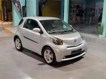 Toyota iQ 1.3 benzine 108.000 km Airco*

 beschikbaar voor biedingen