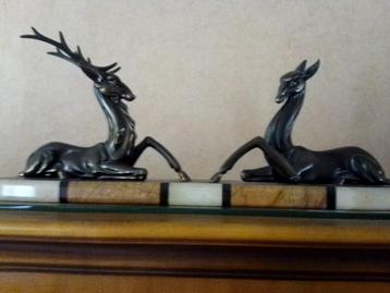 Groupe animalier regule cerf et biche, Enlèvement
