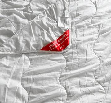 Pierre Cardin dekbed 4-seizoenen 220cm x 220cm beschikbaar voor biedingen