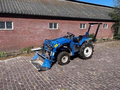 Iseki landhope 165f met voorlader, Zakelijke goederen, Landbouw | Tractoren, Ophalen