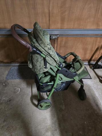 Buggy  beschikbaar voor biedingen