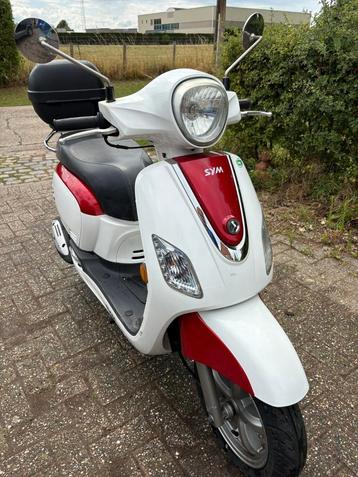 Nice SYM fiddle 3 de 2016 avec seulement 2700 KM, Classe B (45 km/h), Enlèvement, Utilisé, 50 cm³