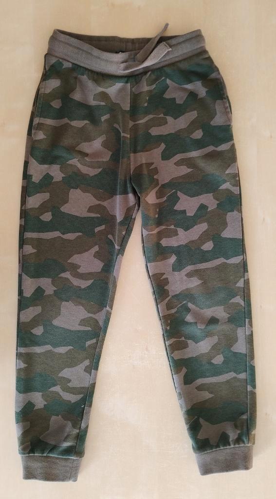 Groen/bruine joggingbroek Tex, maat 6-7 jaar, Kinderen en Baby's, Kinderkleding | Maat 116, Gebruikt, Jongen, Broek, Ophalen of Verzenden