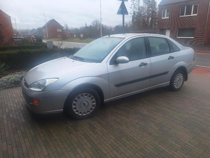 ford focus ghia 1.8d  GEKEURD VERKOOP CARPASS 177000km, Autos, Ford, Particulier, Focus, ABS, Air conditionné, Ordinateur de bord