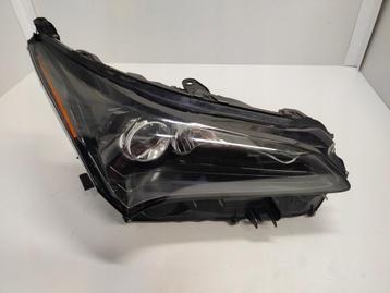 Lexus NX LED rechterlamp beschikbaar voor biedingen