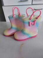 Bottes pour les filles pointure 31   9€, Kinderen en Baby's, Kinderkleding | Schoenen en Sokken, Ophalen, Zo goed als nieuw, Laarzen