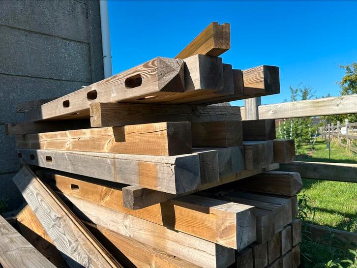 Lot B keuze weide palen, Tuin en Terras, Palen, Balken en Planken, Zo goed als nieuw, Palen, Ophalen