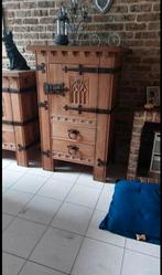 Baar kast Puur eik, Huis en Inrichting, Kasten | Dressoirs, Ophalen, Zo goed als nieuw