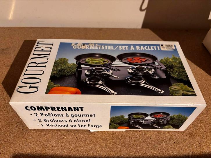 Gourmet racletteset voor 2 personen — nieuw in doos, Elektronische apparatuur, Gourmetstellen, Nieuw, Ophalen