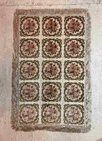Retro vintage tafelkleed velvet bloemen 166/102, Verzenden, Gebruikt