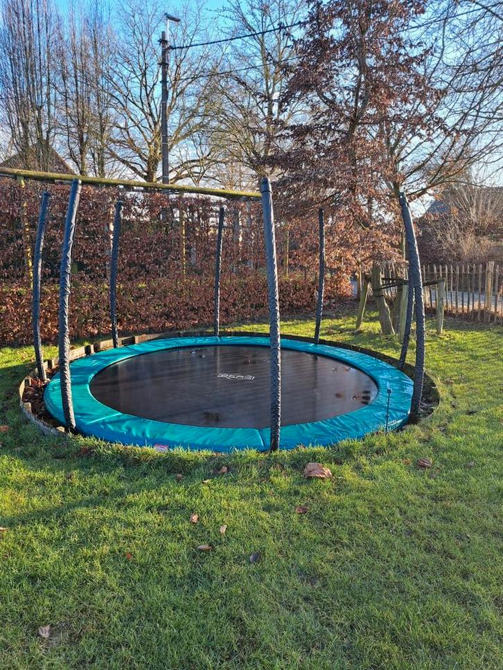 Berg Inground Champion trampoline, Kinderen en Baby's, Speelgoed | Buiten | Trampolines, Ophalen