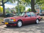 Mercedes 190 diesel in een zeer goede staat 5 versnelling, Auto's, 1998 cc, Zwart, 4 cilinders, 5 deurs