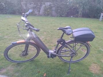 Vélo électrique avec 175 km d'autonomie. En parfait état. beschikbaar voor biedingen
