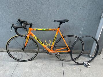 orbea koersfiets beschikbaar voor biedingen