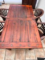 Koloniale tafel met stoelen, Enlèvement, Utilisé