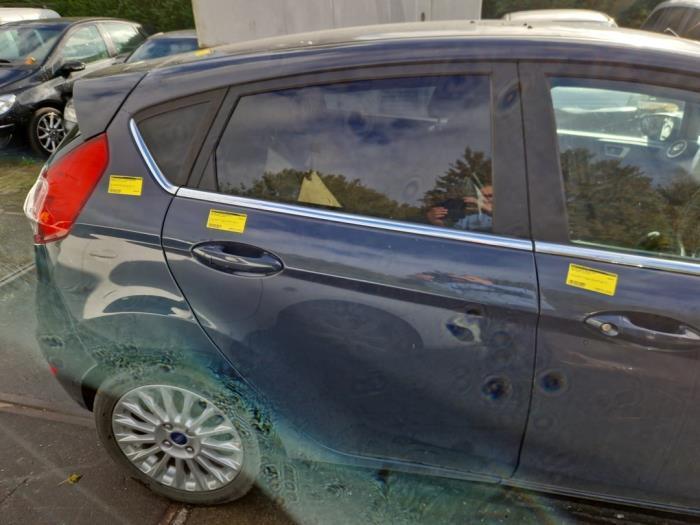 Portier 4Deurs rechts-achter van een Ford Fiesta, Auto-onderdelen, Carrosserie, Deur, Ford, Gebruikt, 3 maanden garantie, Ophalen of Verzenden