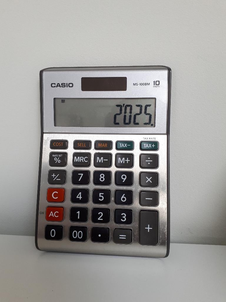 Casio rekenmachine MS  100BM  op batterij en zonne-energie, Diversen, Rekenmachines, Nieuw, Grafische rekenmachine, Ophalen of Verzenden