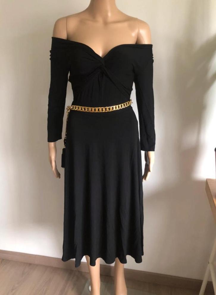 Chic black dress (size XS/S) NEW, Kleding | Dames, Jurken, Nieuw, Maat 36 (S), Zwart, Onder de knie, Ophalen of Verzenden