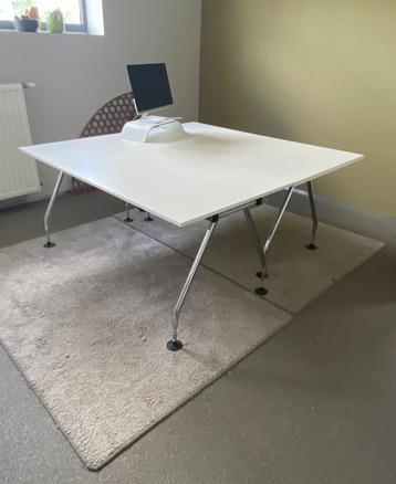 2 pièces | Vitra Ad Hoc Desks, Enlèvement, Réglable en hauteur, Utilisé, Bureau