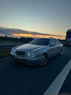 Mercedes E220 Cdi 2002 Elegance, Auto's, Automaat, 4 deurs, Achterwielaandrijving, Parkeersensor