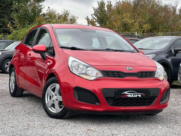 Kia Rio • BLUETOOTH • USB • AIRCO (bj 2014), Auto's, Kia, Bedrijf, Te koop, Rio, ABS, Airbags, Airconditioning, Bluetooth, Boordcomputer