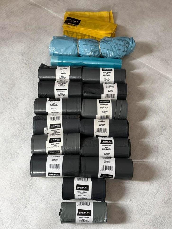 Originele NIEUWE rollen vuilniszakken, Huis en Inrichting, Schoonmaakartikelen, Overige typen, Ophalen