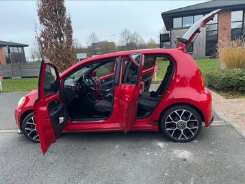 Volkswagen UP, GTI 135. CH., Autos, Particulier, Achat