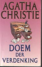 Agatha Christie - 22 - Doem der verdenking, Ophalen of Verzenden, Nieuw, Agatha Christie