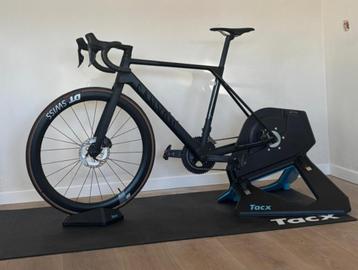 Canyon Ultimate CF SLX 8 Di2 NIEUW!!!! Nooit gebruikt! beschikbaar voor biedingen