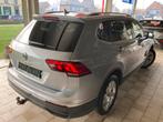 Volkswagen Tiguan Allspace 1.5TSI 150pk -AUTOMAAT - 7 zetels, Autos, Volkswagen, Argent ou Gris, Achat, 1800 kg, Entreprise