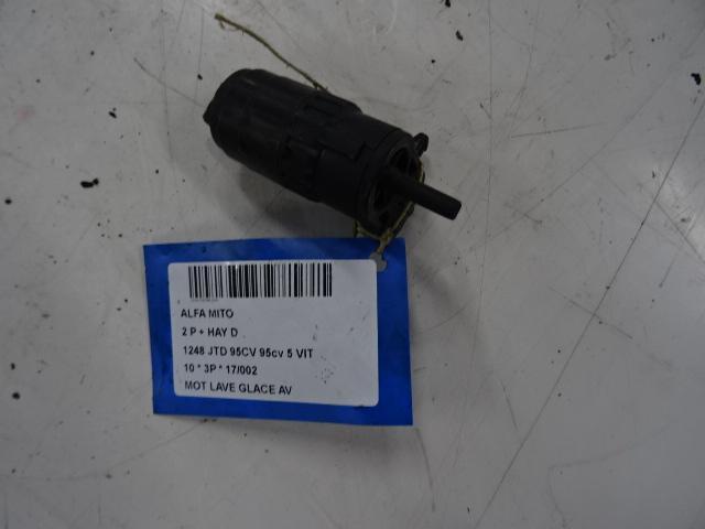 RUITENSPROEIERPOMP VOOR Alfa Romeo MiTo (955), Auto-onderdelen, Ruiten en Toebehoren, Alfa Romeo, Gebruikt