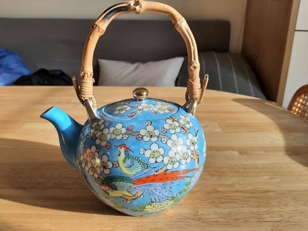 Théière japonaise vintage, Collections, Porcelaine, Cristal & Couverts, Comme neuf, Autres types, Porcelaine, Envoi
