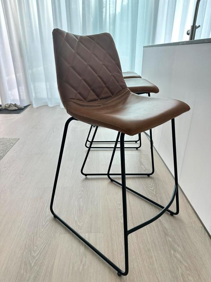 Comfortabele barkrukken uit leer, Huis en Inrichting, Stoelen, Zo goed als nieuw, Drie, Leer, Bruin, Ophalen