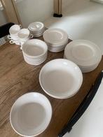 8-delig serviesset effen ecru, Antiek en Kunst, Antiek | Servies compleet, Ophalen