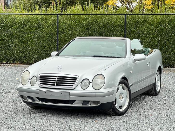 Mercedes CLK 320 Cabrio 3.2Cc 217Pk Automaat veel opties, Auto's, Mercedes-Benz, Bedrijf, Te koop, CLK, Elektrische buitenspiegels