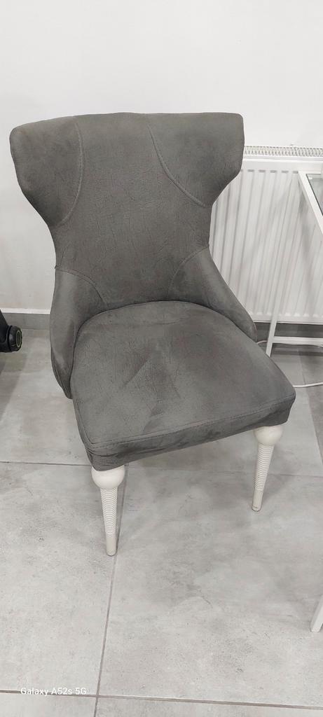 10 Chesterfield eetstoelen, Huis en Inrichting, Stoelen, Stof, Ophalen