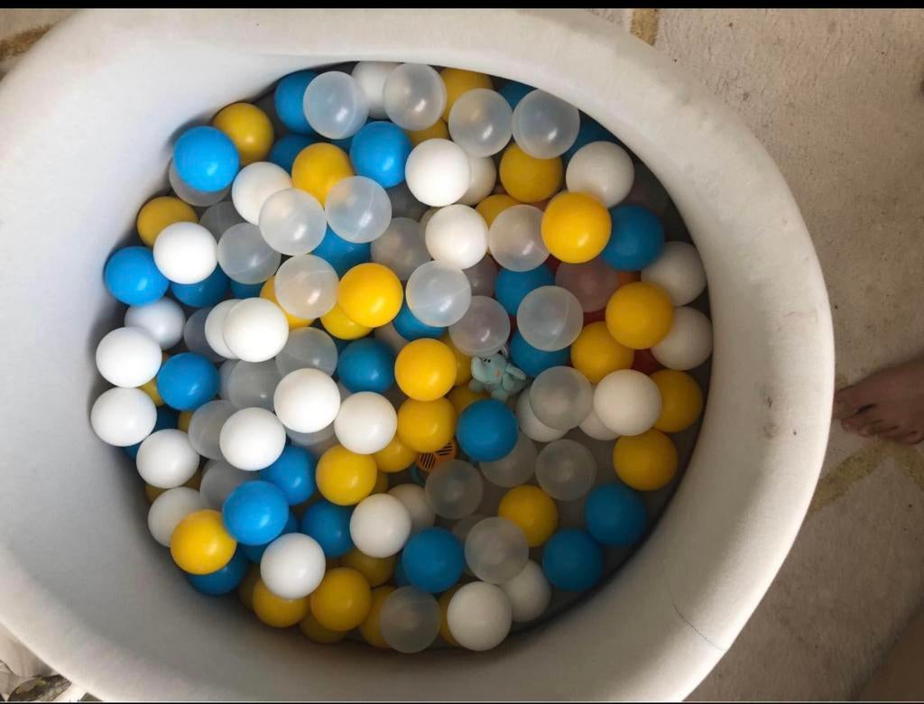 Plastic Ballen voor Ballenbad, Ophalen, Zo goed als nieuw