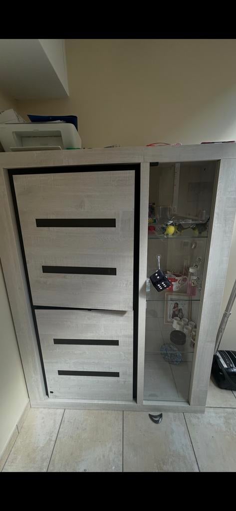 Mooie Vitrin kast en buffet, Enlèvement, Comme neuf