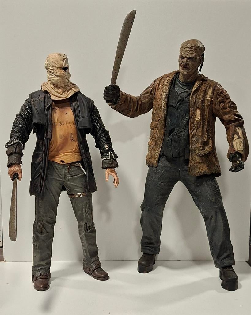 9 Neca McFarlane Horror figuren (12-18 inch), Collections, Statues & Figurines, Enlèvement ou Envoi