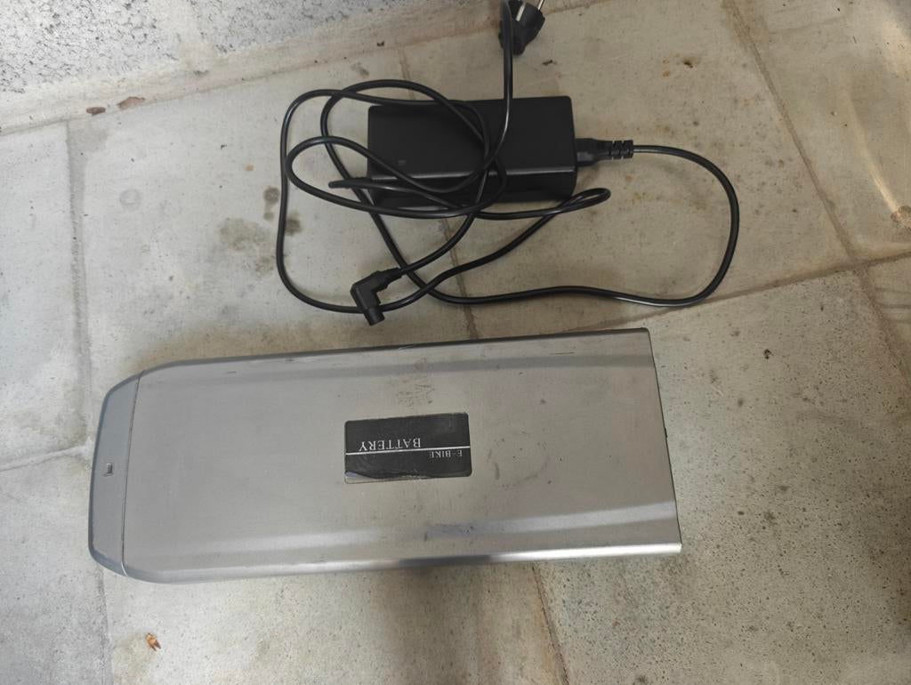 Fietsbatterij (accu) Phylion. In perfecte staat=zonder lader, Ophalen of Verzenden