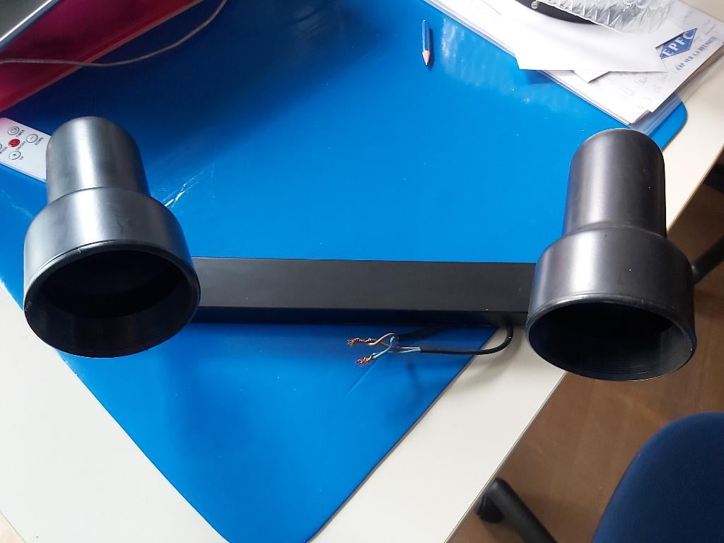 Applique murale, Enlèvement, Utilisé, Métal