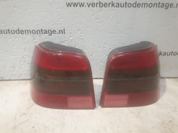 ACHTERLICHTEN SET Volkswagen Golf IV (1J1) (1J6-945-111-S), Auto-onderdelen, Verlichting, Volkswagen, Gebruikt