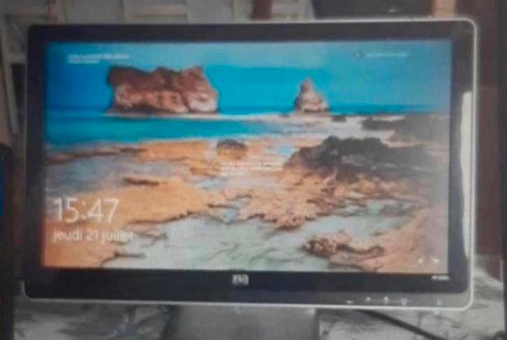 Écran HP 2159v - 21 pouces 16/9, Informatique & Logiciels, Moniteurs, Comme neuf, VGA, Enlèvement