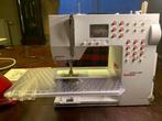 Naaimachine Bernina Activia 220, Hobby en Vrije tijd, Naaimachines en Toebehoren, Ophalen, Zo goed als nieuw, Naaimachine, Bernina