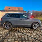 Volkswagen Tiguan 1.5 TSI DSG Life, Auto's, Volvo, Automaat, Euro 5, Stof, Zwart