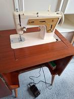 Naaimachine SINGER met kastje, Hobby en Vrije tijd, Ophalen, Gebruikt, Singer, Naaimachine