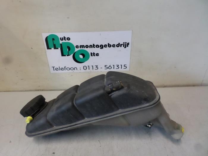 Expansievat van een Mercedes E-Klasse (E-Klasse 95-), Auto-onderdelen, Overige Auto-onderdelen, Gebruikt, 3 maanden garantie, Ophalen of Verzenden